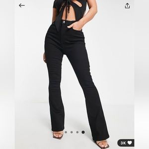 ASOS DESIGN Hourglass lift and contour flare jeans with stretch in black 30/32